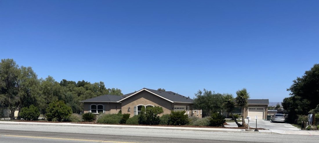 House in Hollister, California, United States 2 - 18080768
