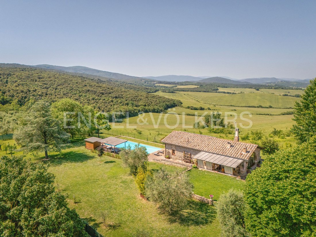 Country House in Monteriggioni, Tuscany, Italy 1 - 18080808