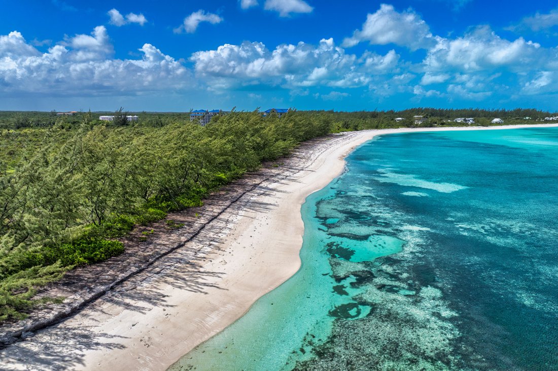 Land in Sandy Point, Caicos Islands, Turks and Caicos Islands 1 - 15410856