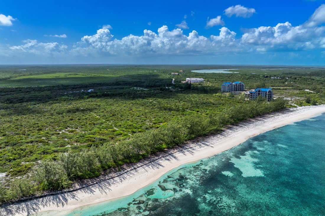 Land in Sandy Point, Caicos Islands, Turks and Caicos Islands 2 - 15410856