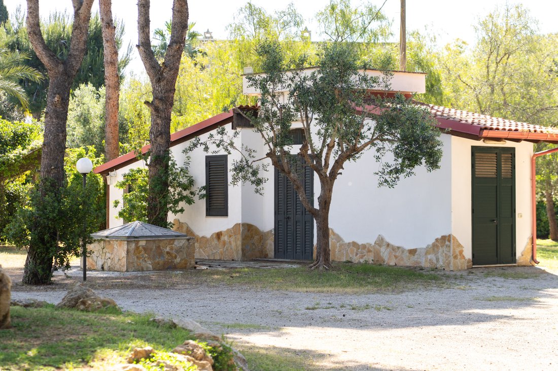 Villa in Saint Catherine, Nardo, Apulia 3 - 18080839