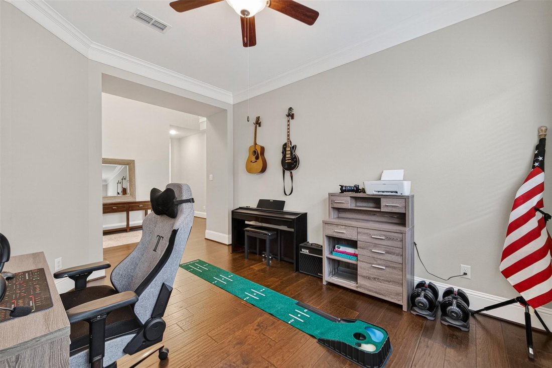 House in Tomball, Texas, United States 5 - 18086079
