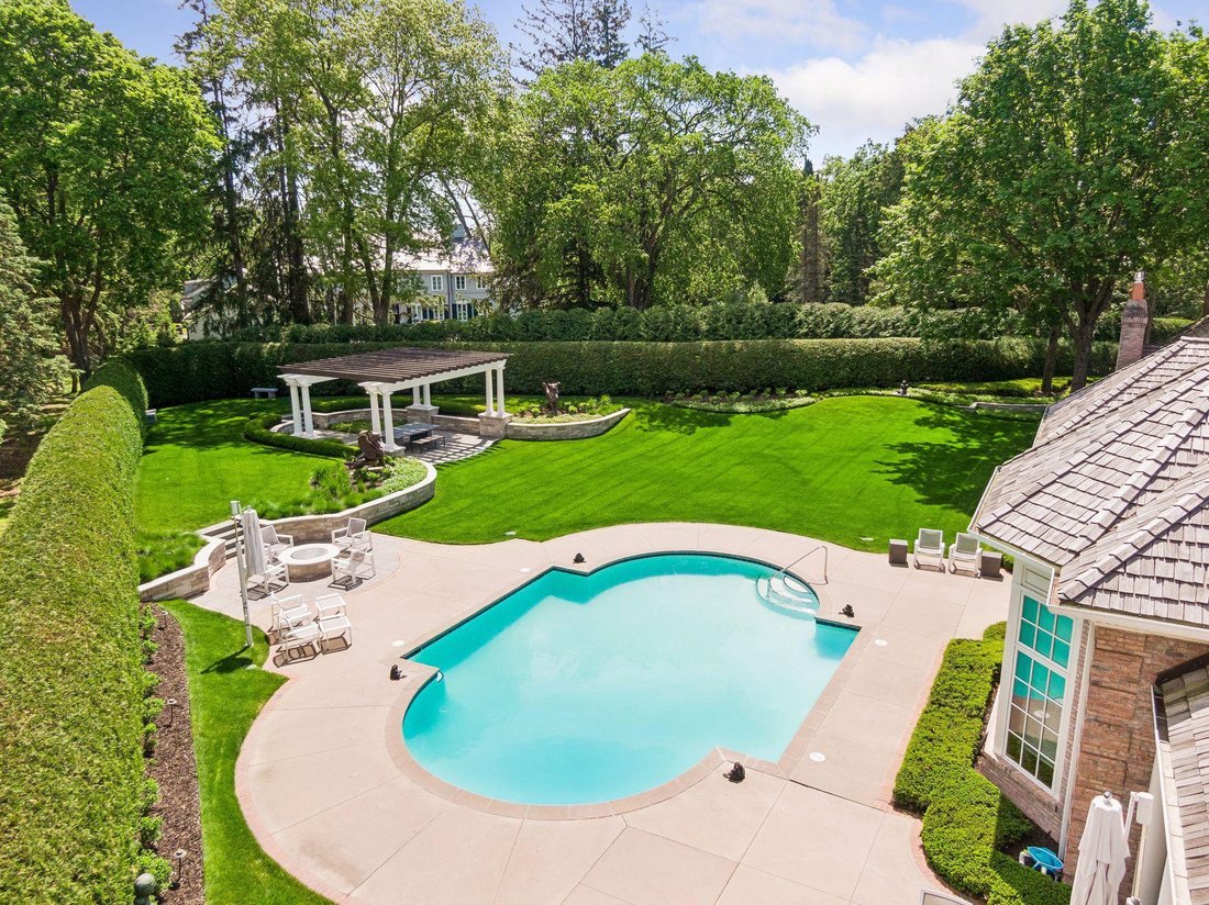 House in Wayzata, Minnesota, United States 2 - 18080937