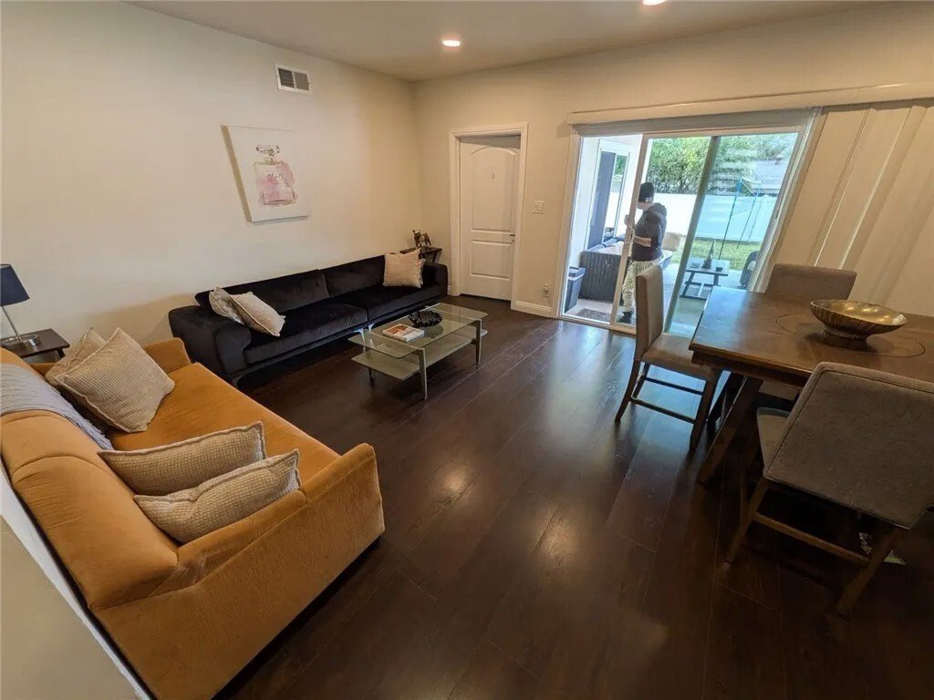House in Los Angeles, California, United States 4 - 18081827