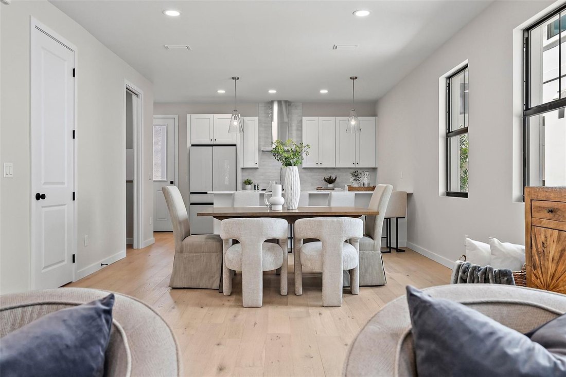 Townhouse in St. Petersburg, Florida, United States 4 - 18085020