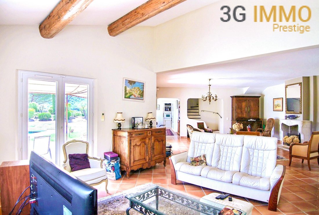 House in Salernes, Provence-Alpes-Côte d'Azur, France 4 - 18083123