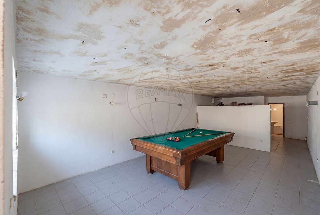 House in Coimbra (Se Nova, Santa Cruz, Almedina e Sao Bartolomeu), Coimbra District, Portugal 2 - 18038115
