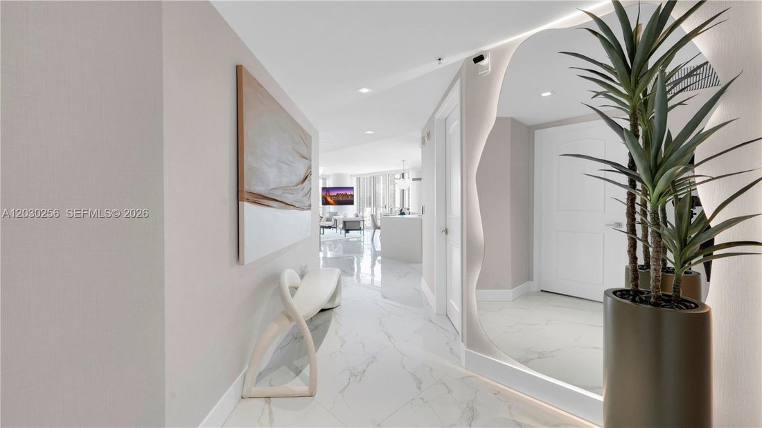 Appartement à Sunny Isles Beach, Floride, États-Unis 2 - 18081151
