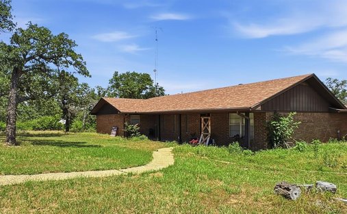 House in Graham, Texas, United States 1