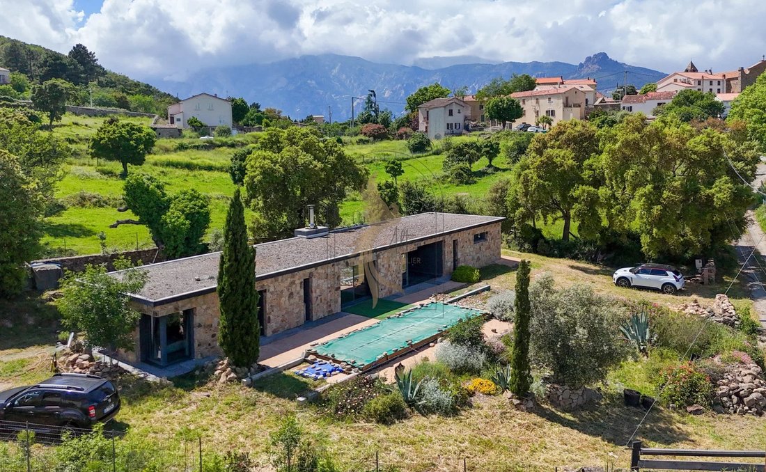 Villa in Centre Ancien, Pertuis, France 1 - 18083251