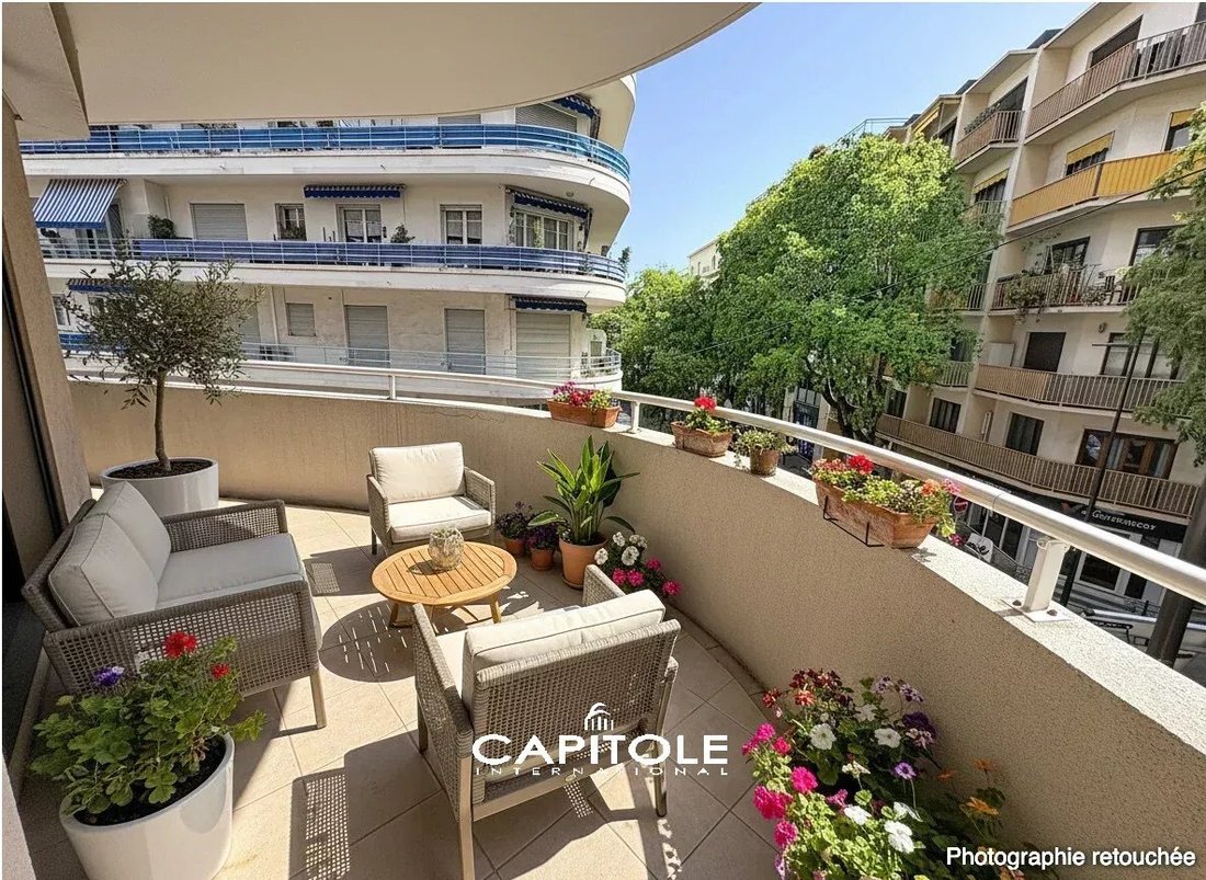 Apartment in Place de Gaulle, Antibes, France 2 - 18084450