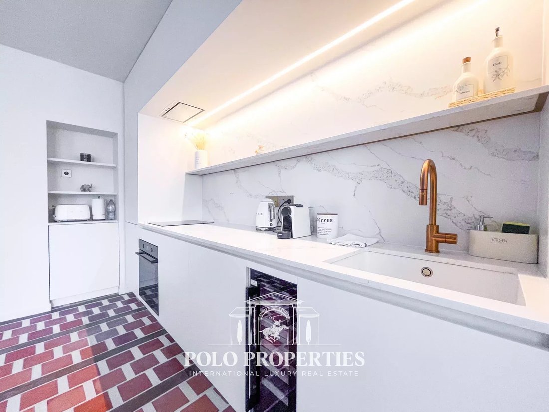 Apartment in Monnaie, Paris 6e Arrondissement, Paris 5 - 18083166