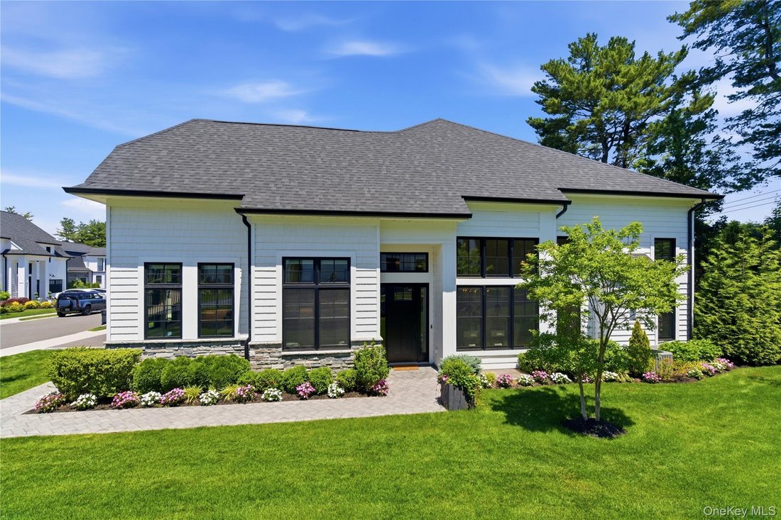 House in Woodbury, New York, United States 3 - 18082798