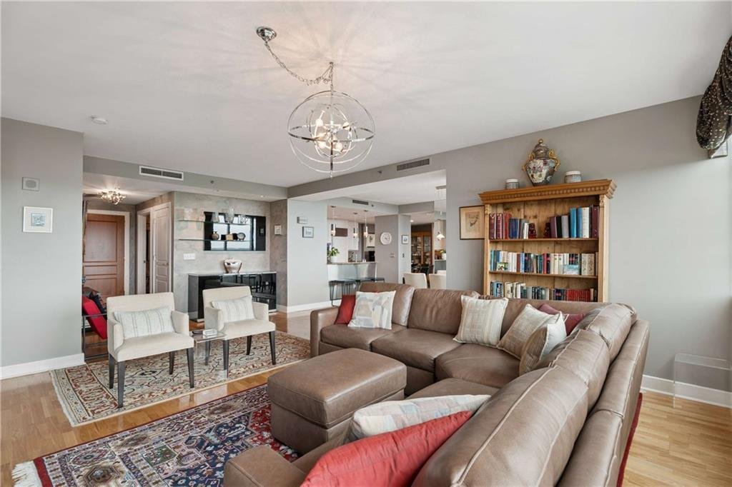 Condo in Atlanta, Georgia, United States 5 - 18081762