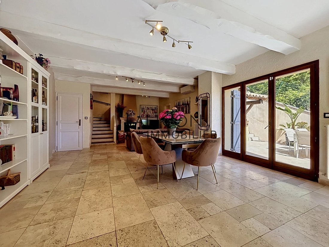 House in Falicon, Provence-Alpes-Côte d'Azur, France 5 - 18083332