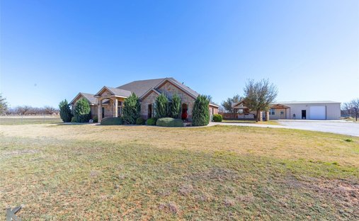 House in Tuscola, Texas, United States 1