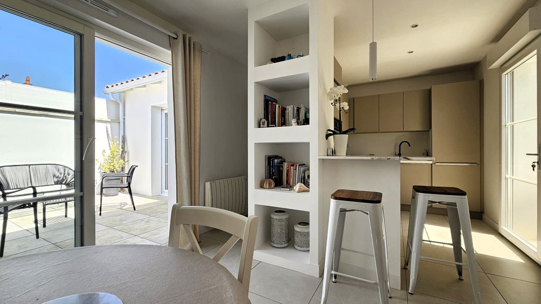 House in Vaux-sur-Mer, Nouvelle-Aquitaine, France 5 - 18082321