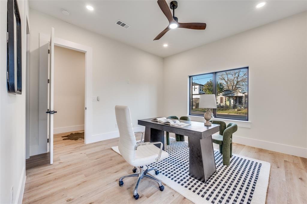 House in Dallas, Texas, United States 4 - 18082012