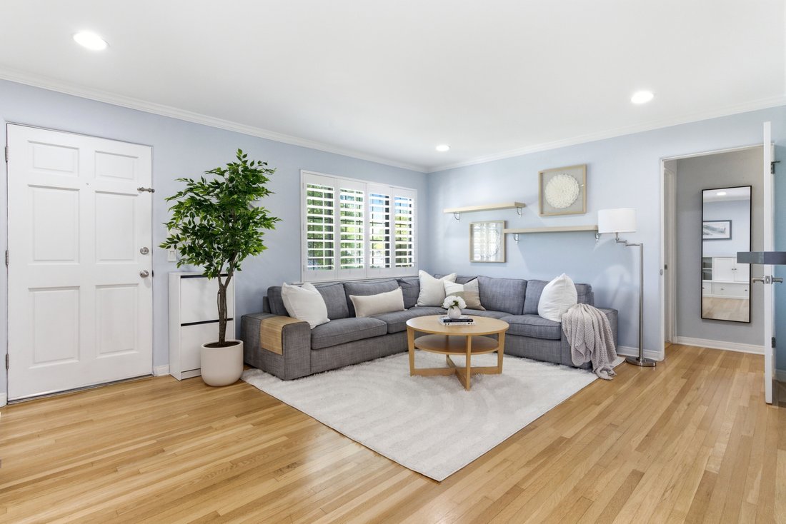 House in Burbank, California, United States 4 - 18082867