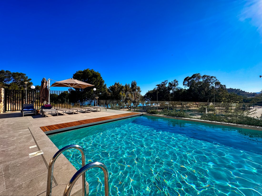 Apartment in la Vila Joiosa / Villajoyosa, Valencian Community, Spain 1 - 18083858