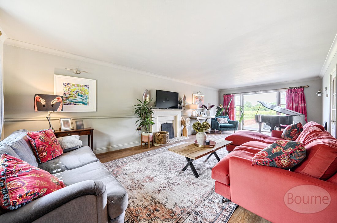 House in Medstead, England 2 - 18084825