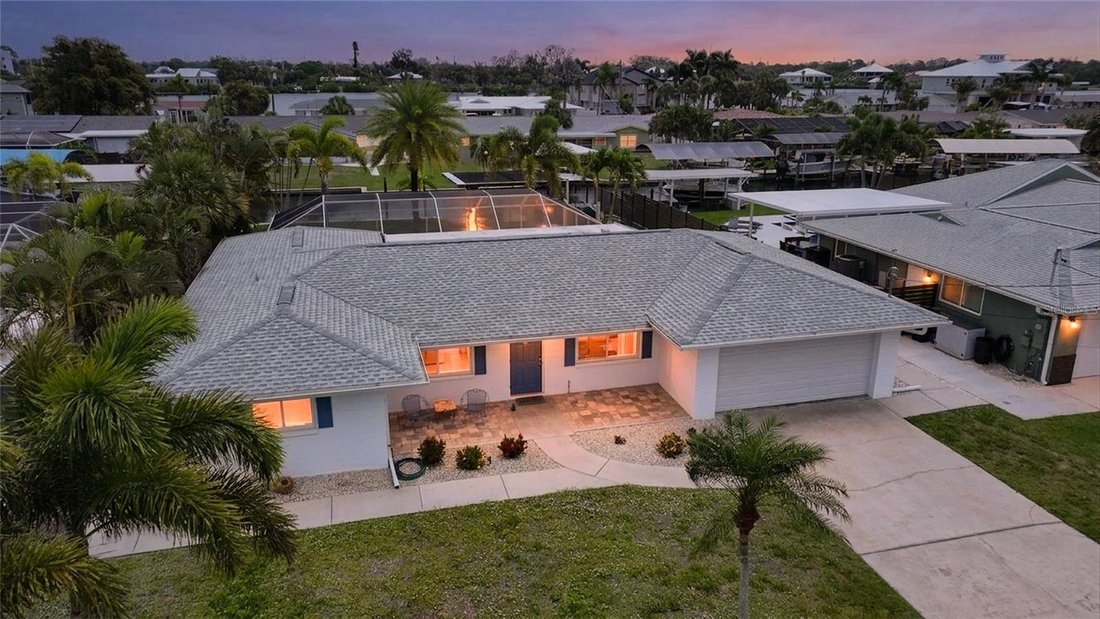 House in Englewood, Florida, United States 2 - 18081080
