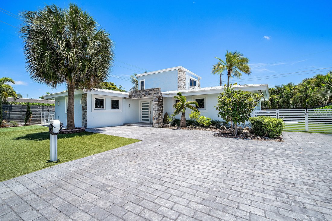 Fort Lauderdale, Florida, United States 1 - 18080865