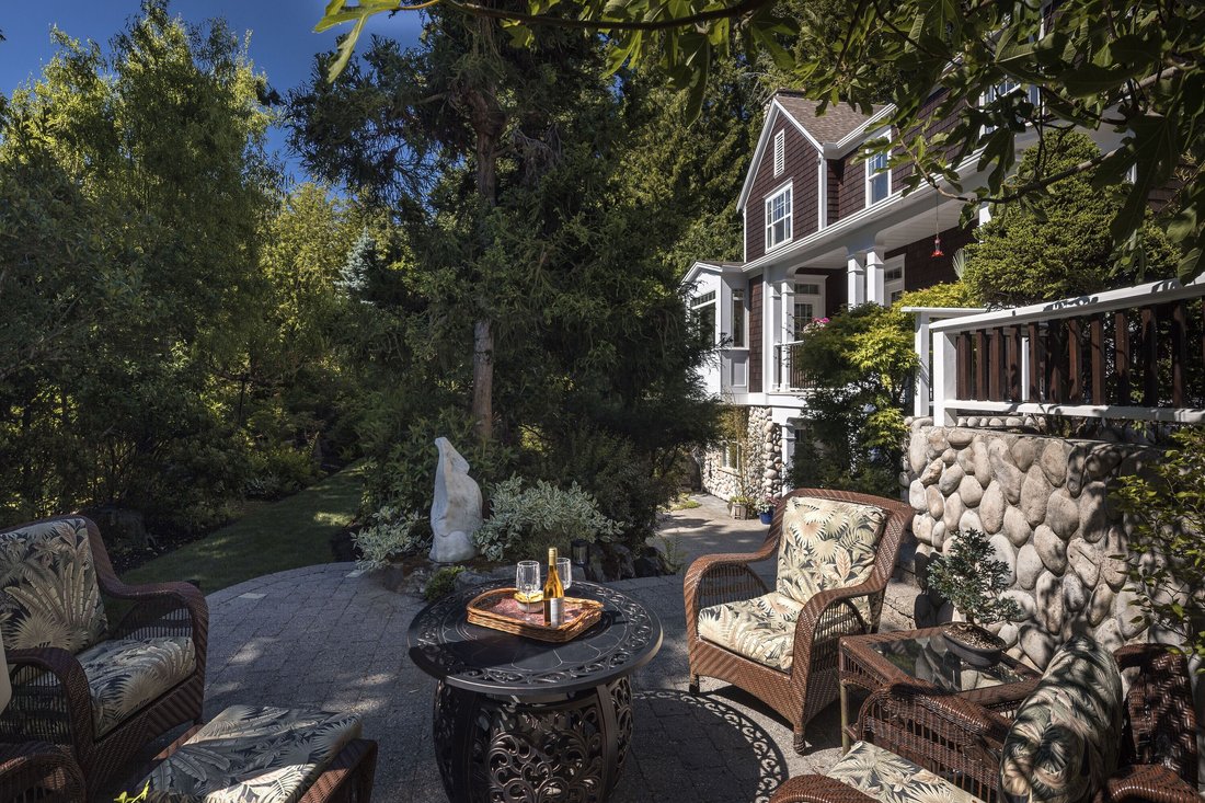 House in Brentwood Bay, British Columbia, Canada 4 - 18083881