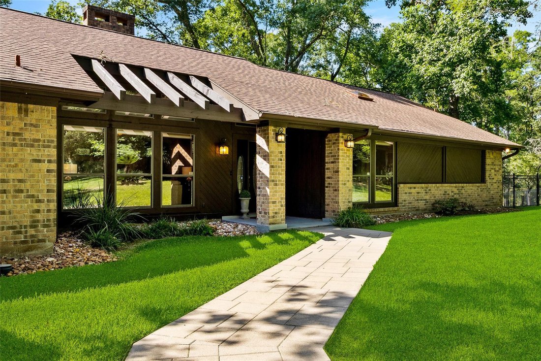 House in Oakhurst, Texas, United States 4 - 18082068