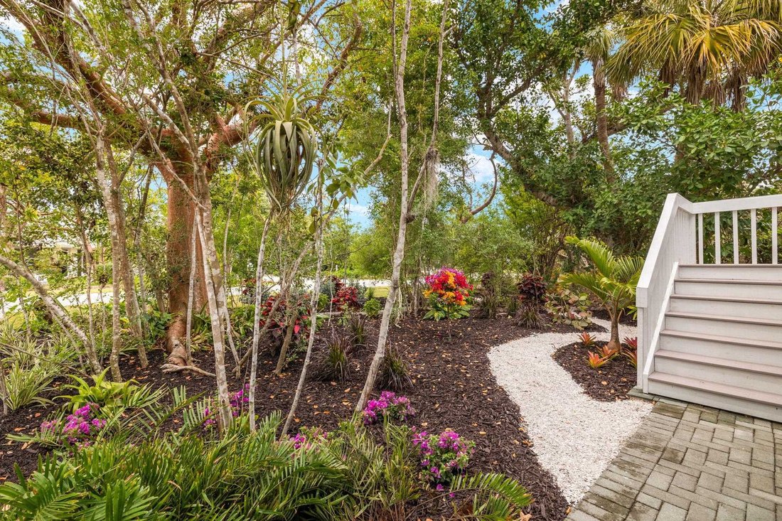 House in Sanibel, Florida, United States 5 - 18081621