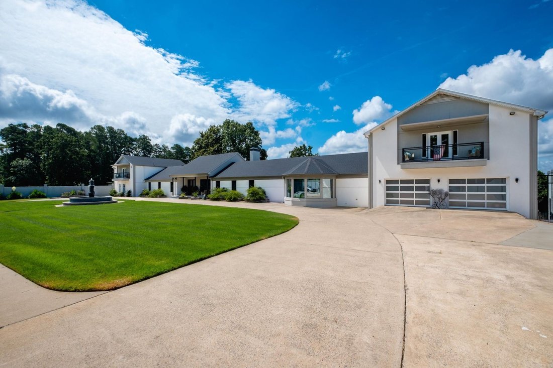 House in Little Rock, Arkansas, United States 1 - 18088142