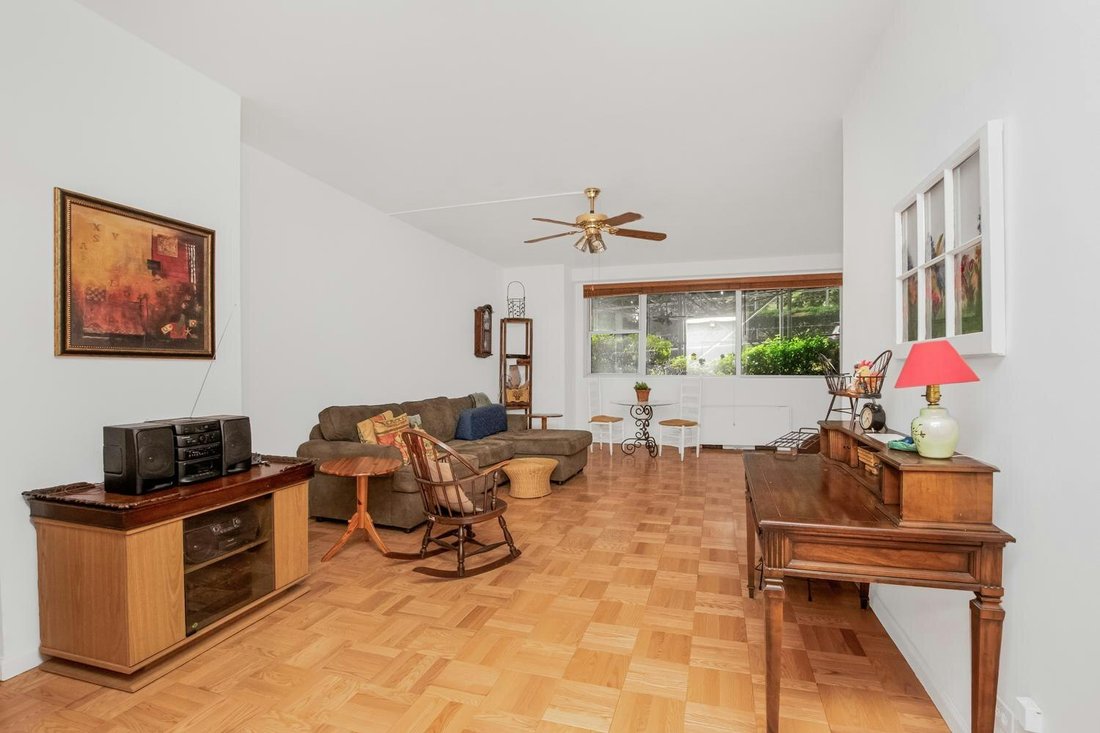 Co Op in New York, New York, United States 1 - 18074846