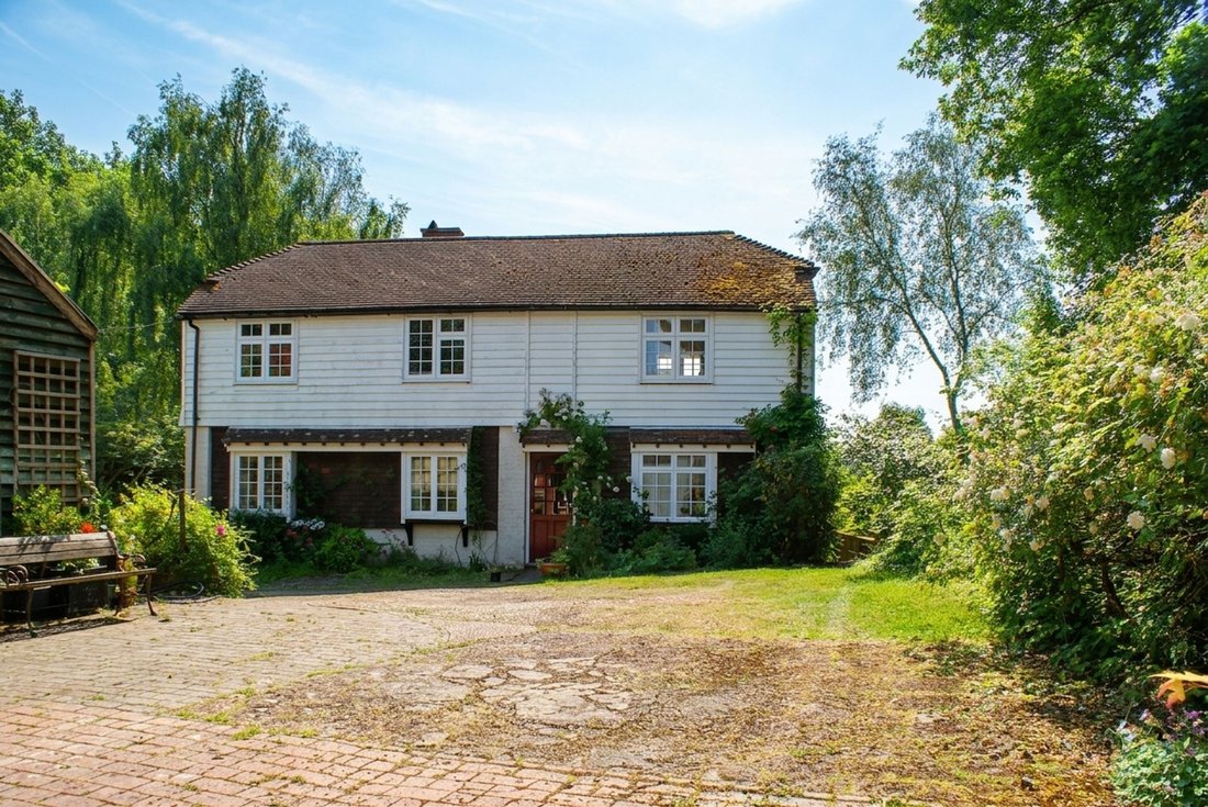 House in Arlington, England 4 - 18083501