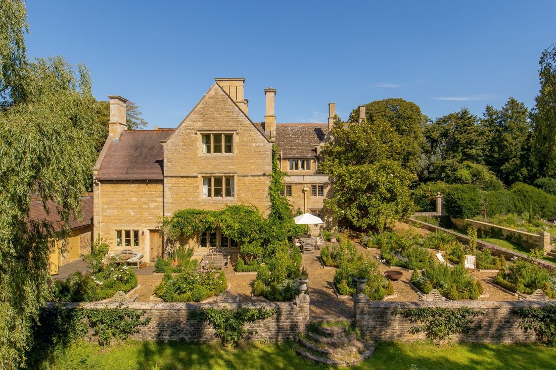 House in Brigstock, England 5 - 14569613