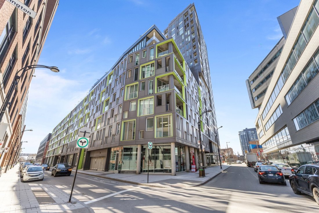 Condo in Montréal, Quebec, Canada 1 - 18086699