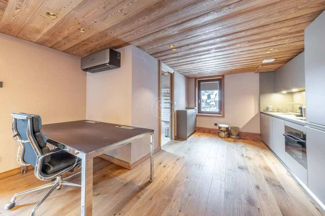 Apartment in Megève, Auvergne-Rhône-Alpes, France 4 - 18084808