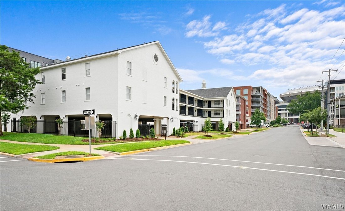 Condo in Tuscaloosa, Alabama, United States 2 - 18085971
