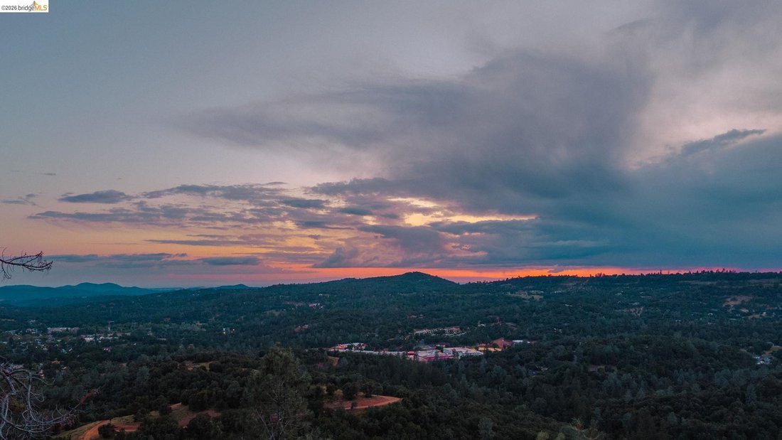 House in Tuolumne, California, United States 4 - 18086008
