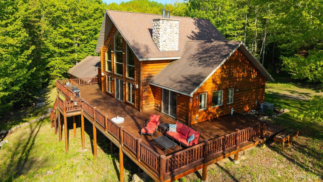 House in Michigamme Township, Michigan, United States 3 - 17744579