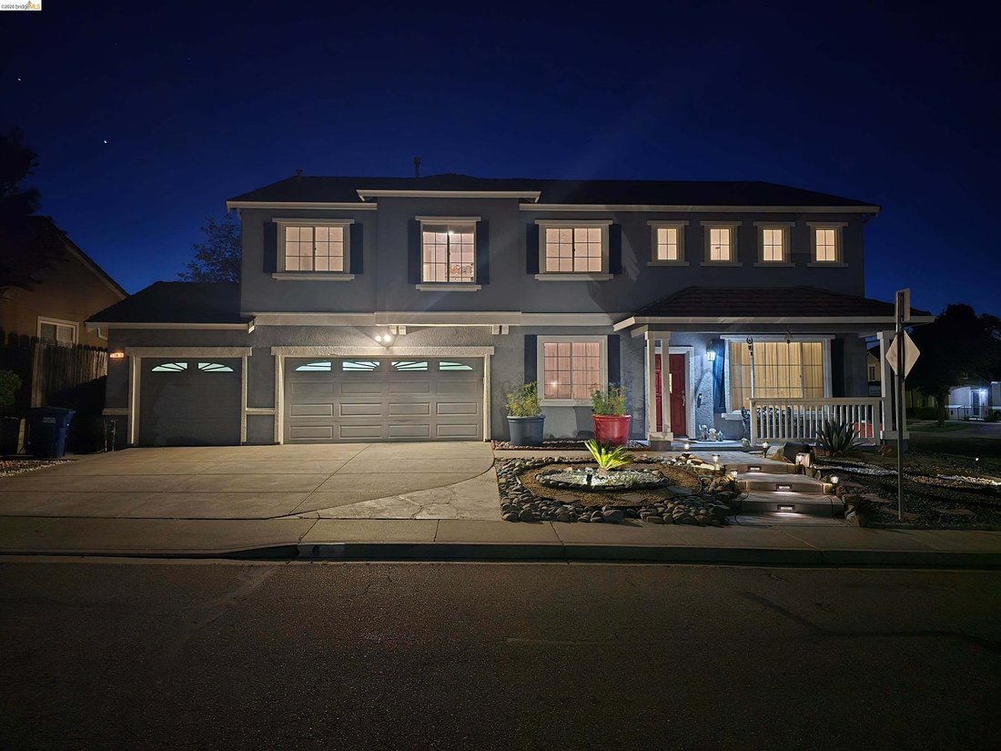 House in Pittsburg, California, United States 2 - 18083503