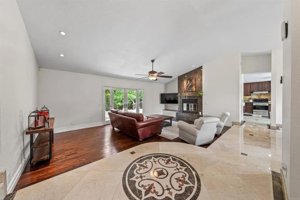 House in La Mesa, California, United States 3 - 18085425