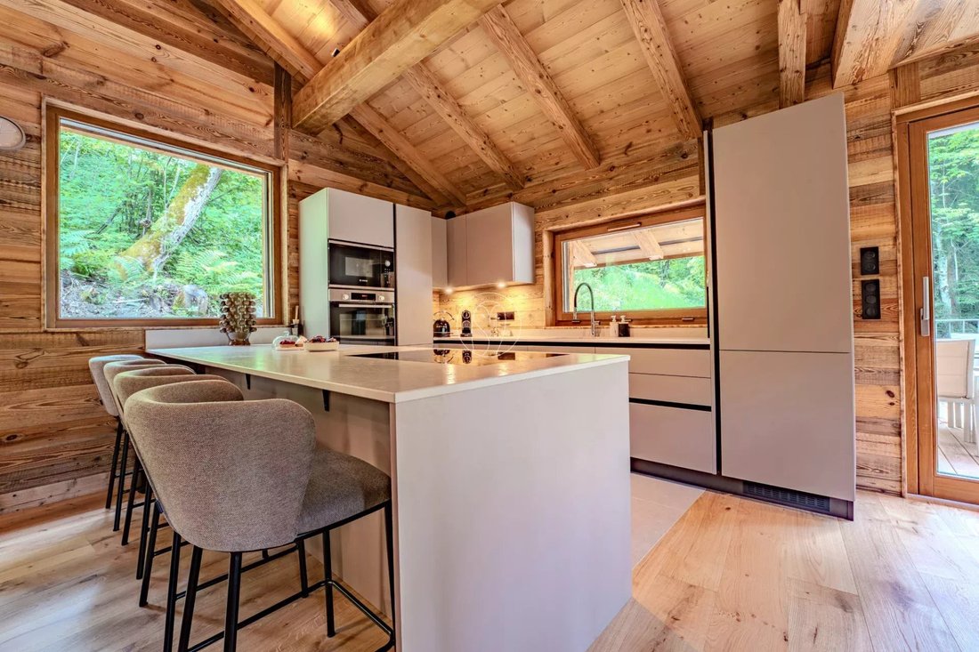 Chalet in Megève, Auvergne-Rhône-Alpes, France 5 - 18084866