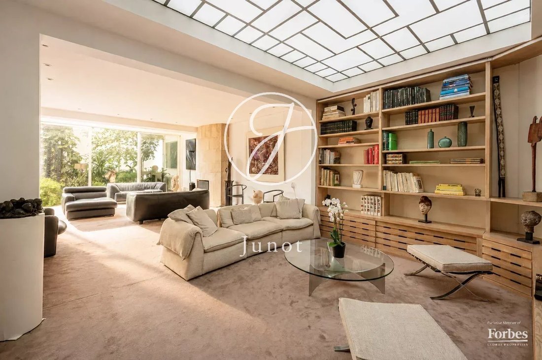 Apartment in Parc Monceau, Paris 8e Arrondissement, Paris 3 - 18083312