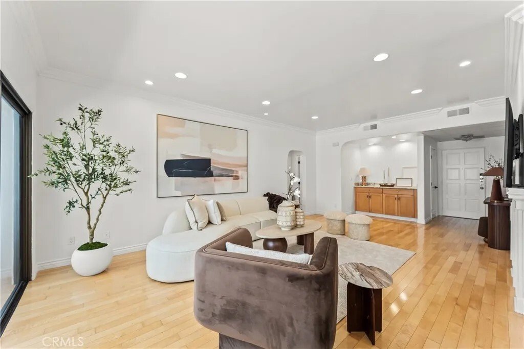 Condo in Los Angeles, California, United States 4 - 17849785