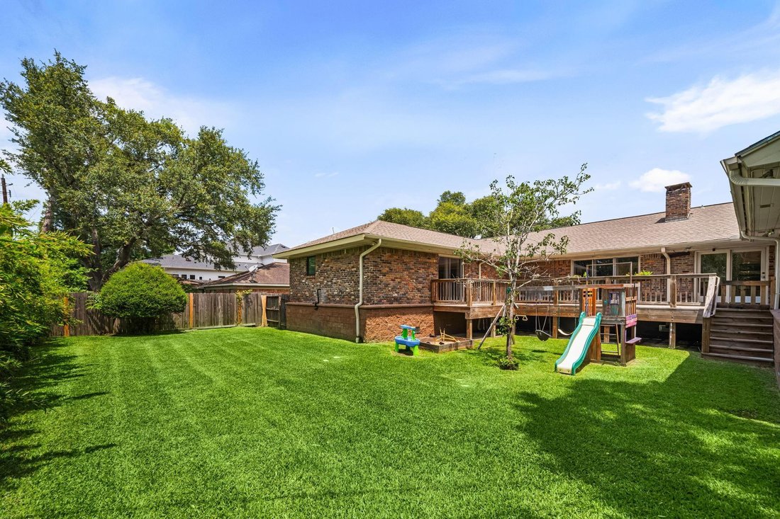 House in Houston, Texas, United States 5 - 18086037