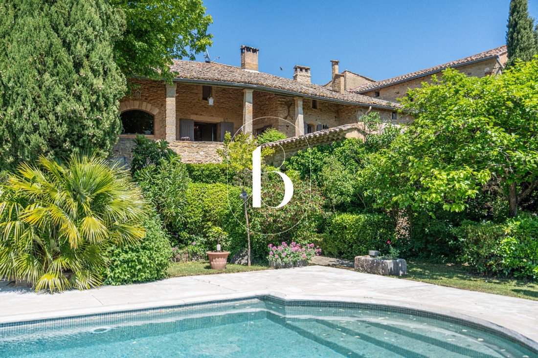 Casa a Uzès, Occitania, Francia 4 - 18082605