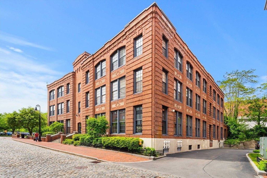 Condo in Boston, Massachusetts, United States 1 - 18080912