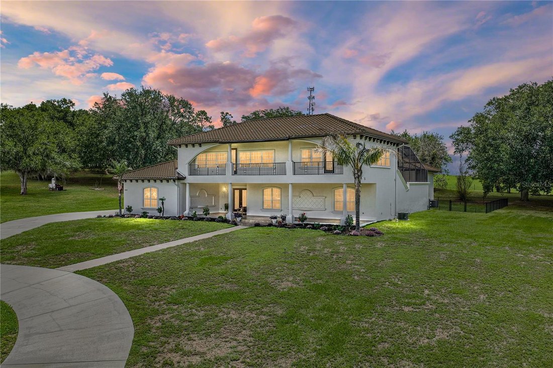 House in Dade City, Florida, United States 3 - 18081105