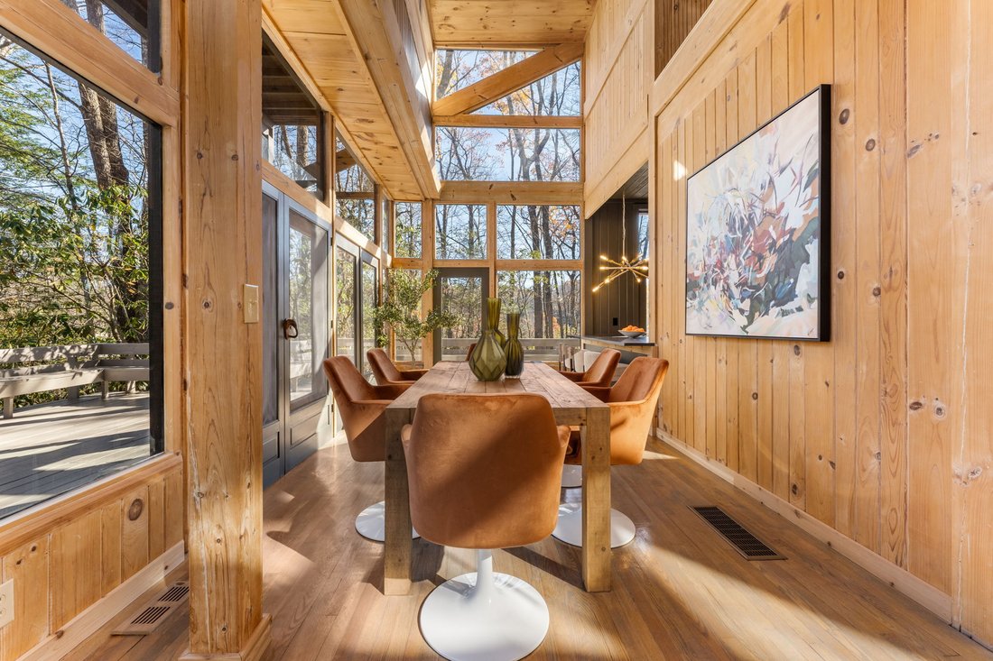 House in Highlands, North Carolina, United States 5 - 18082417