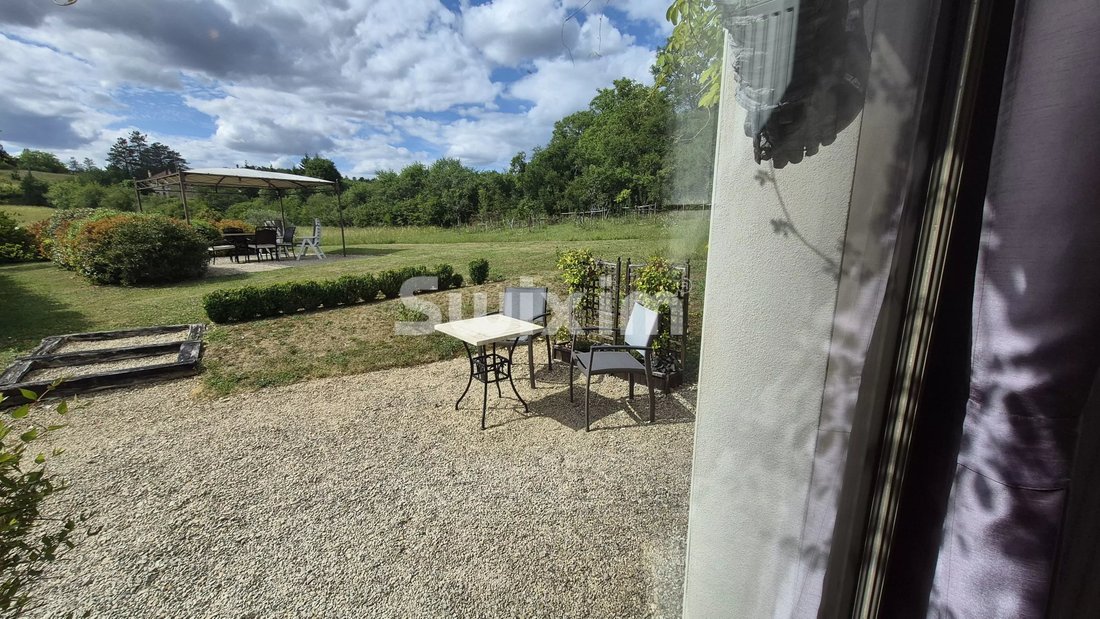 House in Vézelay, Bourgogne – Franche-Comté, France 3 - 18083326